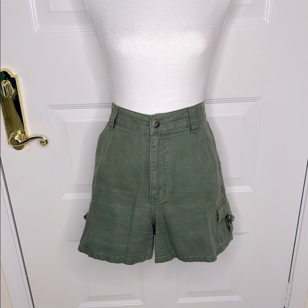 Riveted by Lee Vintage Hi Rise Green Cargo Utility Shorts. 12P Y2K